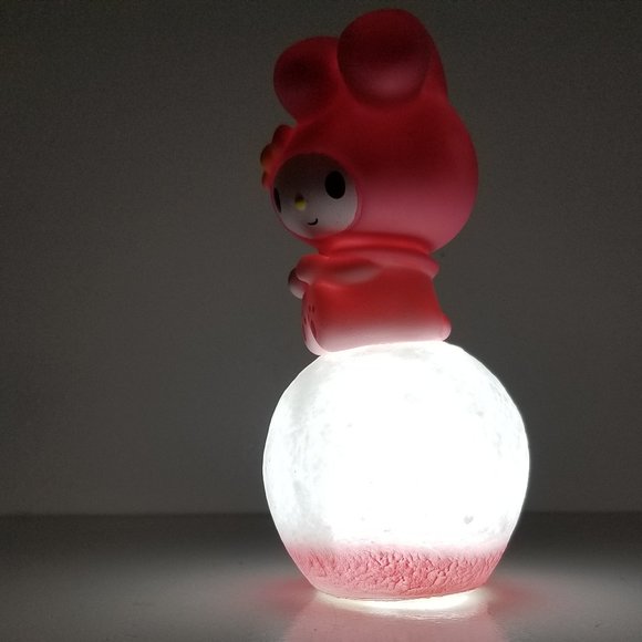 Melody Night light or cake toper 5" Tall by 2 1/2' aprox with Battery - Picture 4 of 14